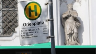 Am Griesplatz in Graz wurden zwei Personen bei der Notbremsung eines Linienbusses verletzt.