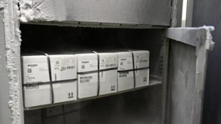 Der Covid-Impfstoff muss in einem speziellen Tiefkühlschrank gelagert werden.