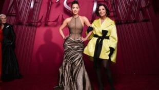 Kim Kardashian wurde von ihrer Mama Kris Jenner bei der Premiere ihrer neuen Serie unterstützt – ...