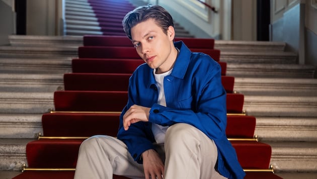 Alois Mühlbacher ist ein österreichischer Countertenor, er stammt aus Hinterstoder.