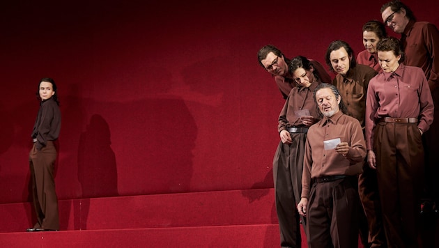 Acht Schauspieler für Thomas Bernhards sprachgewaltigen Abgesang.