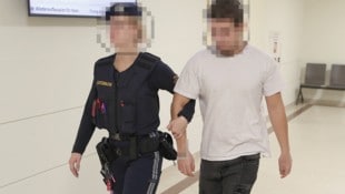 Der 19-Jährige wurde u.a. wegen Beitrags an mindestens 15 Vergewaltigungen verurteilt.