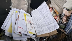 Nur ein Teil des Konvoluts, dessen Verteilung einem Zusteller offenbar zu mühsam war