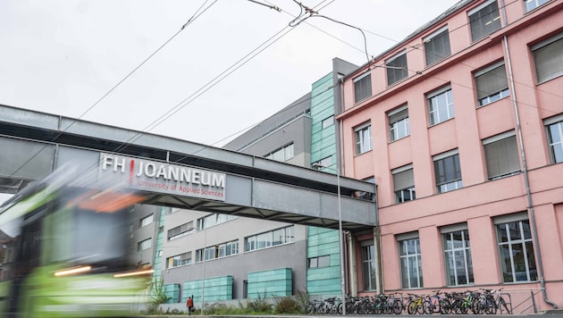 Die FH Joanneum bietet 28 Bachelor- und 25 Masterstudiengänge.
