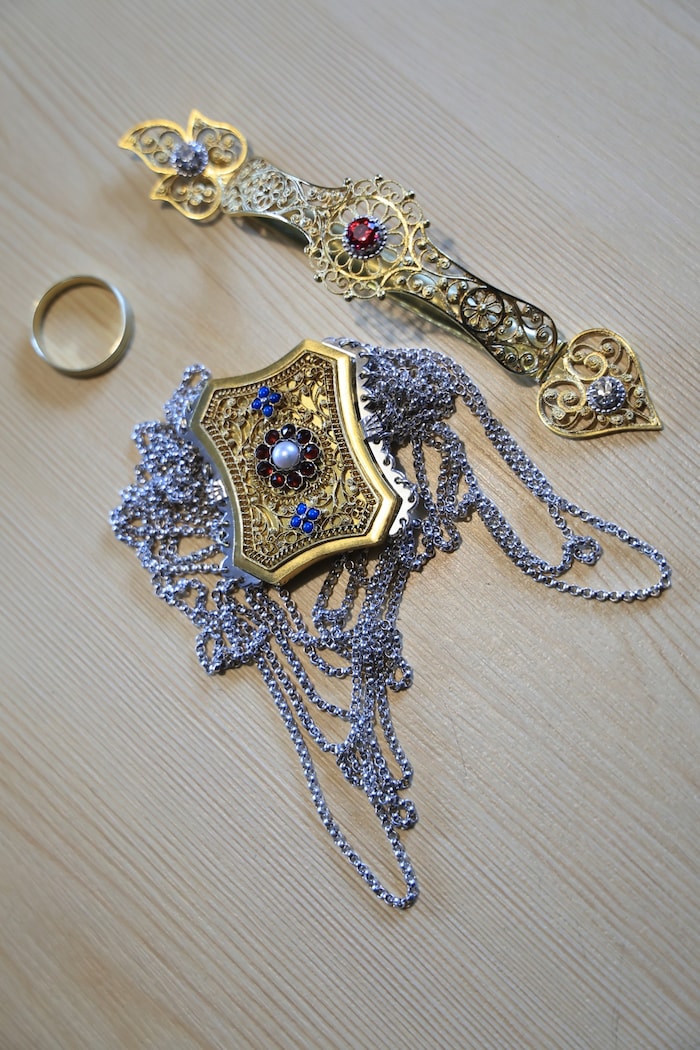 Christina Margreiter found the decoration for the Alpbacher Kassettl in the charred rubble.