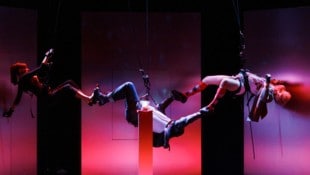 Aberwitziger Körpereinsatz zum Totlachen: „Komödie mit Banküberfall“