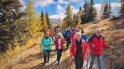Skikaiser Franz Klammer lud mit Ski-Weltmeisterin Stephanie Venier und der „Bergkrone“ zum ...