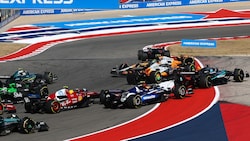 Massencrash im Austin-Sprint