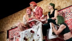 Balanceakt für Werner Schwab: Stefanie Reinsperger, Franziska Hackl, Zeynep Buyraç, Jonas ...