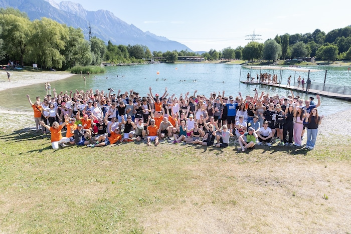 Große Freude beim Charity-Run um den Baggersee der Handelsakademie und Handelsschule Innsbruck ...
