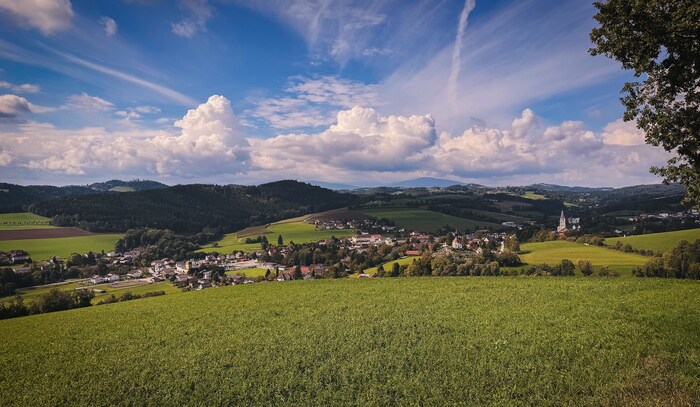 Herrliche kleine Dörfer laden ein, entdeckt zu werden.