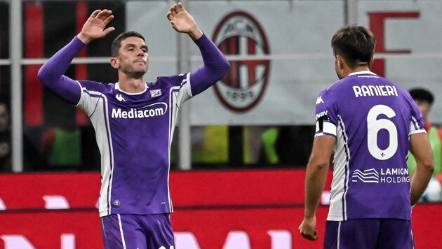 Da ist die Welt noch in Ordnung gewesen: nach Robin Gosens Tor zum 1:0 für die Fiorentina.