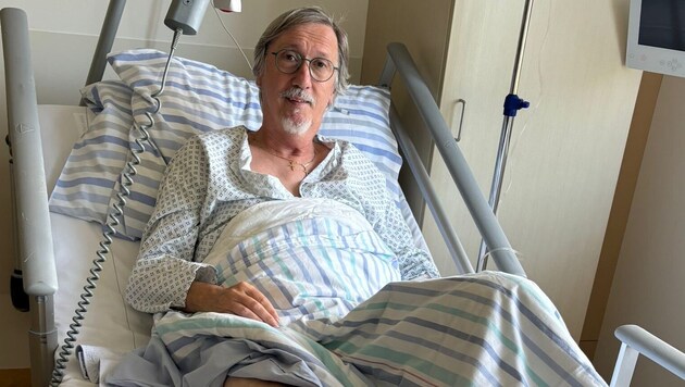 Manfred Waba stürzte fast drei Meter tief zu Boden.