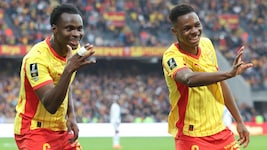 Mamadou Sangare (re.) mit ÖFB-Legionär Sammy Baidoo
