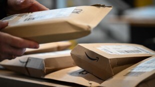 Sendung retour: Für Online-Bestellungen gilt ein Rücktrittsrecht.