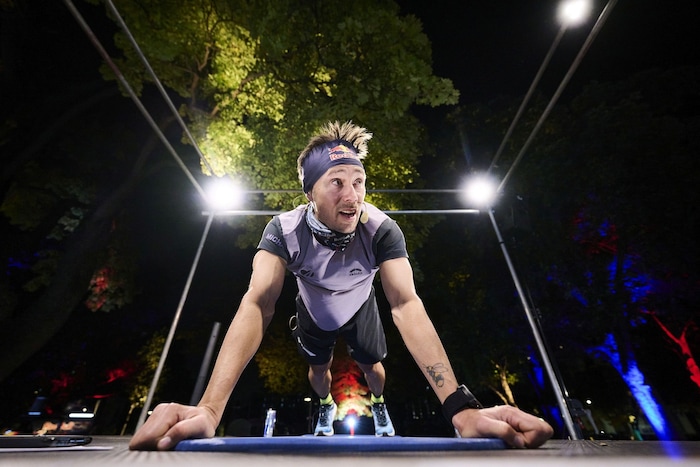 Michael Strasser bei seinem 1000. frei zugänglichen Workout im Arne-Karlsson Park.