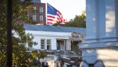 Bilder, die viele in den USA erschaudern lassen – der gesamte Ostflügel, wurde für das geplante ...