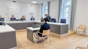 Der 40-Jährige war bereits fünfmal einschlägig vorbestraft.Der Strafprozess in Oberösterreich ...