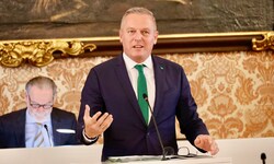 Landeshauptmann Kunasek