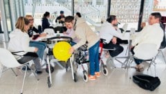 Das Sprachcafé im Campus Technik Lienz bietet für alle, die Deutsch als Zweitsprache haben, ...