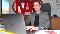 KAC-General Manager Oliver Pilloni sitzt beim Rekordmeister fest im Sattel