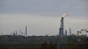 Der Brand ereignete sich in der strategisch wichtigen Raffinerie in Százhalombatta.