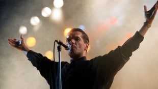 Euphorisch, live-gewaltig und arrogant: So liebte man Falco nicht nur am Ende seiner Karriere, ...