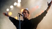 Euphorisch, live-gewaltig und arrogant: So liebte man Falco nicht nur am Ende seiner Karriere, ...