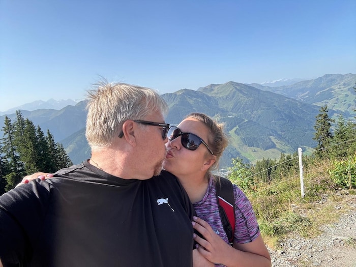 Ferner mit seiner Partnerin