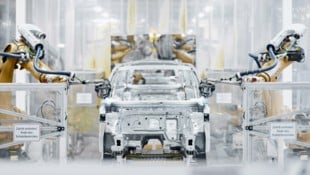 Ohne Hunderte Chips und Elektronikbauteile kommt heute kein Auto mehr aus.