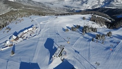 Bald geht es mit einer modernen Gondelbahn auf den Gerlitzen-Gipfel.