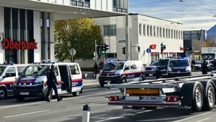 Die Polizei war mit einem Großaufgebot vor Ort.