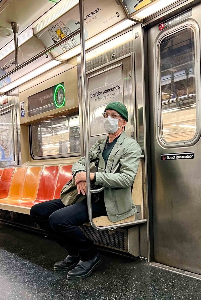 Tom Hanks ist passionierter Öffi-Fahrer und wurde schon das eine oder andere Mal in der U-Bahn ...