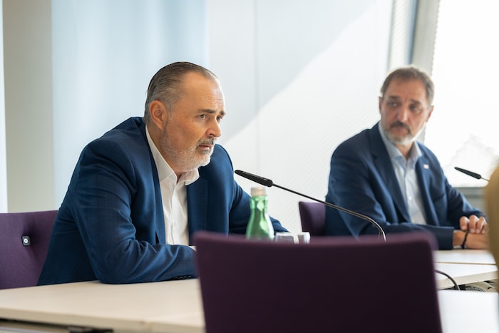 Stellten die neue Plattform für Betroffene der Neuen Eisenstädter vor: Landeshauptmann Hans ...