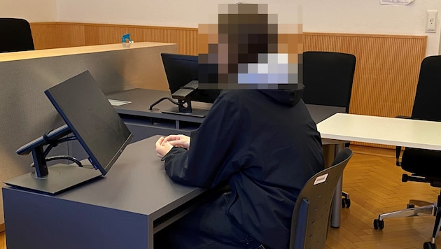 Der Angeklagte stand erneut wegen schweren gewerbsmäßigen Betrugs vor Gericht.