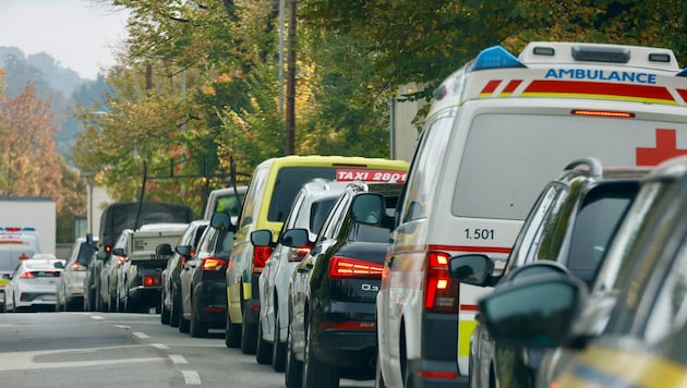 Vor allem Autofahrer brauchen in Graz aktuell viel Geduld.