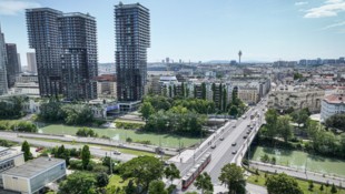 Die Stadionbrücke wird jetzt für die Verlängerung der Bimlinie 18 gesperrt.