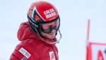 Christian Hirschbühl hängt seine Skier an den Nagel.