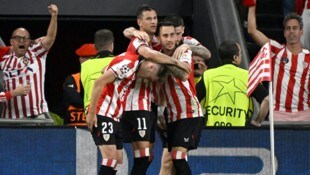 Athletic Bilbao bejubelt einen Heimsieg.