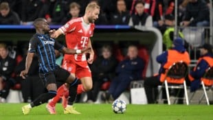 Konrad Laimer zeigte bei Bayerns Sieg groß auf.