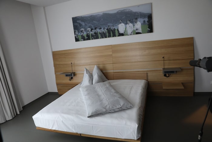 48 Zimmer stehen bereit – offen ist, wann das A-Team erstmals einziehen wird.