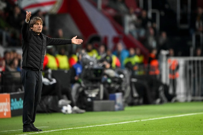 Antonio Conte war nach der Niederlage bei PSV Eindhoven stinksauer.