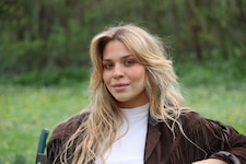 Die Verhandlung rund um das Aufenthaltsverbot gegen die deutsche Klimaaktivistin Anja Windl geht ...