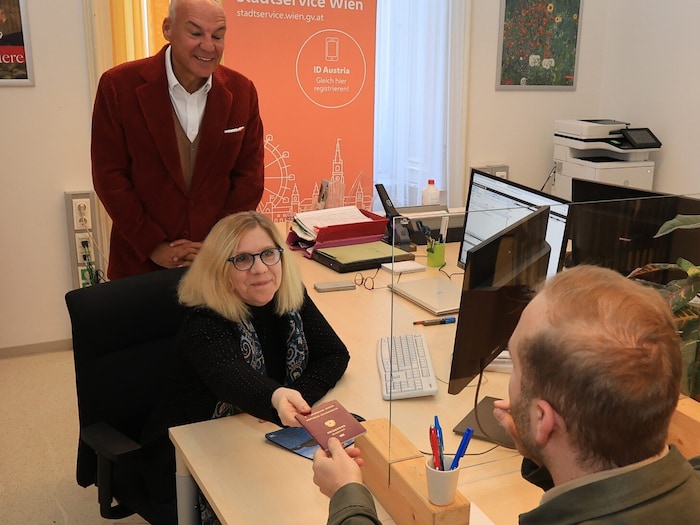 Salem und Hillerer ermöglichen den raschen und einfachen Ablauf in Wien. Die „Krone“ war ...