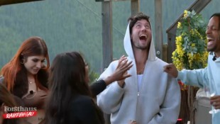 Der Forsthaus-Wahnsinn nimmt Fahrt auf.