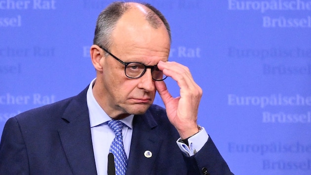 Deutschlands Kanzler Friedrich Merz hat beim EU.-Gipfel in Brüssel etwas durcheinandergebracht.