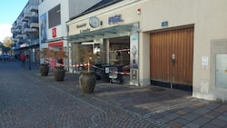 Der Einbruch in Tulln erfolgte in der Nacht auf Freitag, die Polizei suchte die Gegend ab.