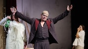 Fabelhaft: Herbert Föttinger und Oliver Rosskopf (li.) Thomas Bernhards „Theatermacher“, ...