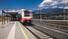 Der neue Bahnhof in St. Paul im Lavanttal kurz vor dem Koralmtunnel-Portal 