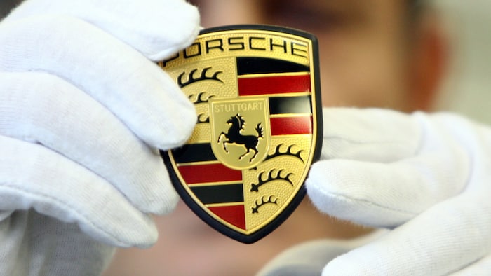 Bei Porsche geht der Kahlschlag in der Belegschaft weiter.